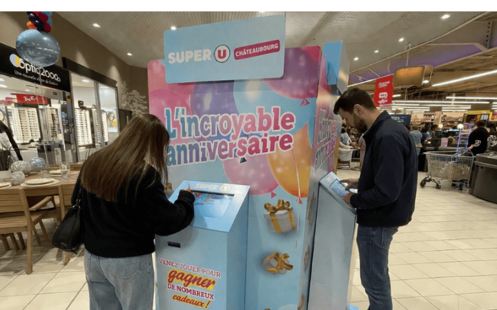 Borne de jeu concours magasin